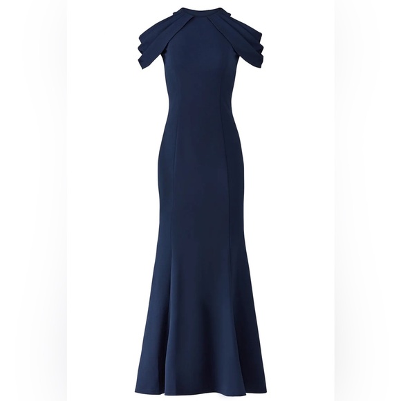 LM collection loop shoulder gown - Picture 3 of 3